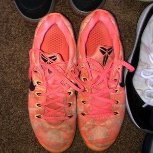 Peach Cream Kobes